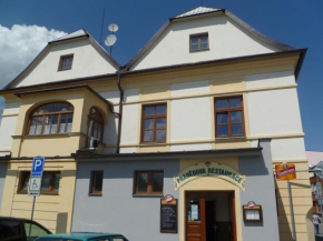 Отель Hotel Praded Jesenik, Есеник